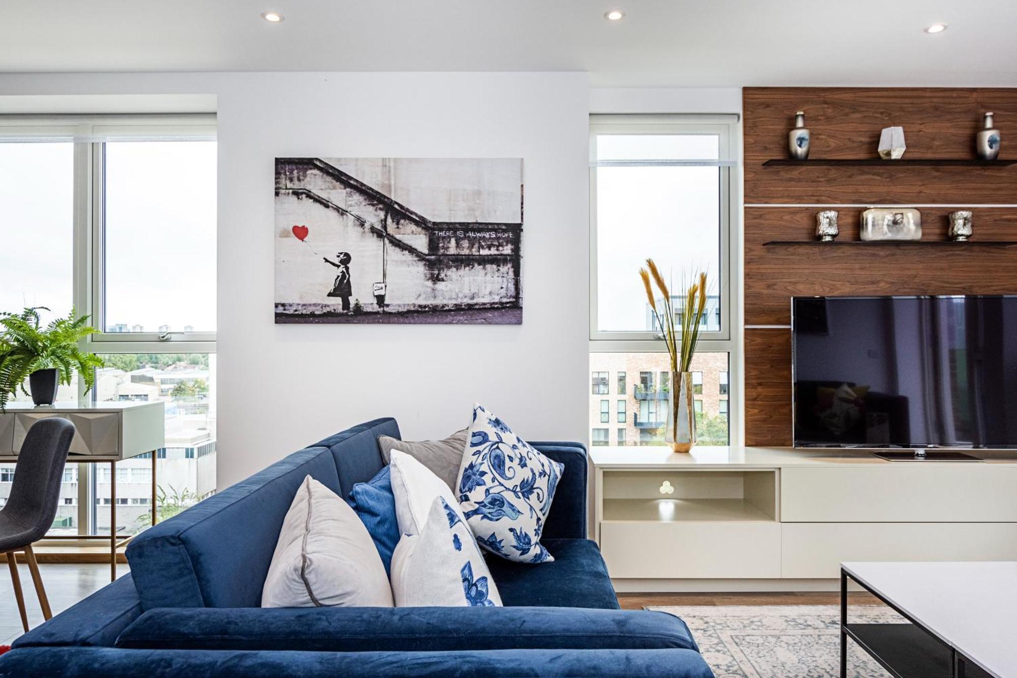 Chiswick Park 3 Bed 3 Bath West London - Parking Lägenhet Exteriör bild